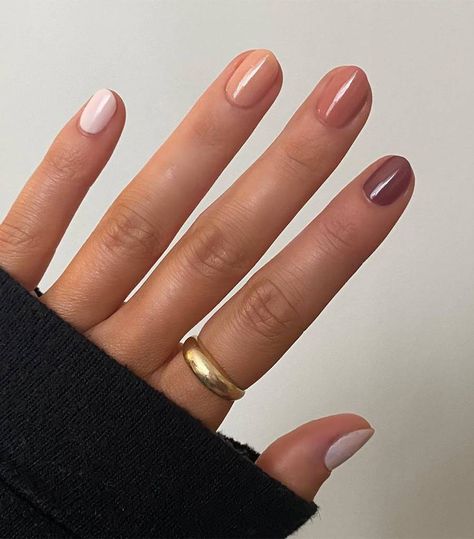 13 Brown Nail Colors for the Perfect Manicure | Who What Wear Multicolored Nails, Minimal Nails, Fall Nail Colors, Brown Nails, Dream Nails, Short Acrylic Nails, Cute Acrylic Nails, Brown Skin, Ombre Nails