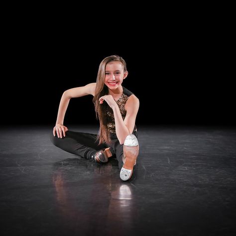 Tap Dance Photography, Dancing Photography, Dance Photo Shoot, Dance Picture Poses, Pole Dancing Clothes, Tap Dancing, Chloe Lukasiak, Dance Photography Poses, Tap Dancer