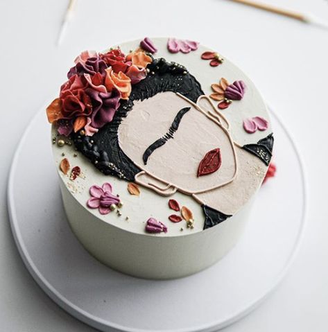 Frida Kahlo Cake, Frida Kahlo Birthday, Painted Cake, Pistachio Cake, Mud Cake, Salted Chocolate, Cake With Cream Cheese, Gorgeous Cakes, Occasion Cakes