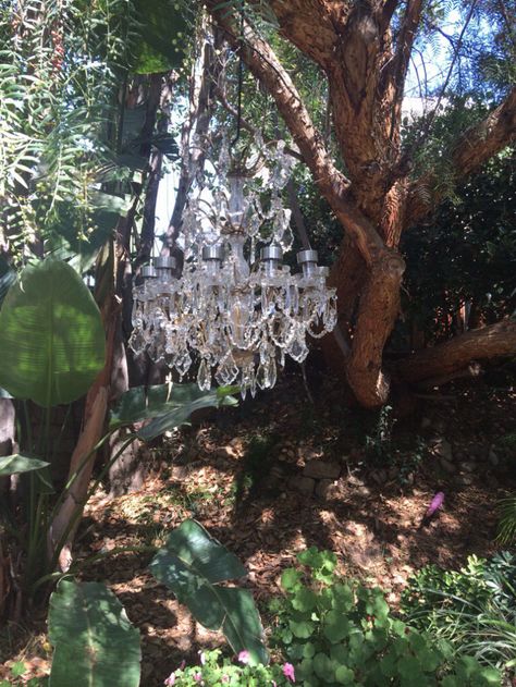 Outdoor Crystal Chandelier, Chandelier With Solar Lights, Backyard Chandelier, Solar Chandelier Outdoor, Solar Chandelier Diy, Outdoor Solar Lighting, Chandelier Diy Crystal, Solar Light Chandelier, Backyard Solar Lights