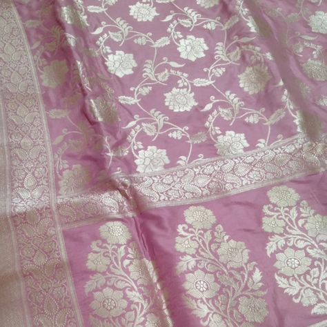 "✨ Embrace elegance with this stunning Powder pink Pure Katan Uppada Banarasi Saree! 🌸 Adorned with intricate all-over jaal work, this masterpiece reflects the rich tradition of Banaras. Perfect for special occasions, it blends timeless artistry with modern grace. 🌟 . www.thebanarasigraph.com 9236141388 . #BanarasiSaree #UppadaSilk #JaalWork #IndianTextiles #TimelessElegance" Wedding Guest Looks, Indian Textiles, Banarasi Saree, Banarasi Sarees, Powder Pink, Wedding Guest, Timeless Elegance, Special Occasion, Saree