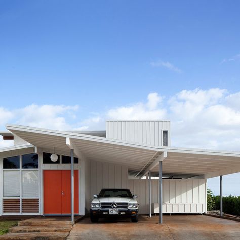 Mid Century Carport Ideas, Mid Century Modern Carport, Mcm Carport, Mid Century Carport, Rv Port Homes, Rv Port, Mid Century Modern House Exterior, Modern Carport, Palm Springs Architecture