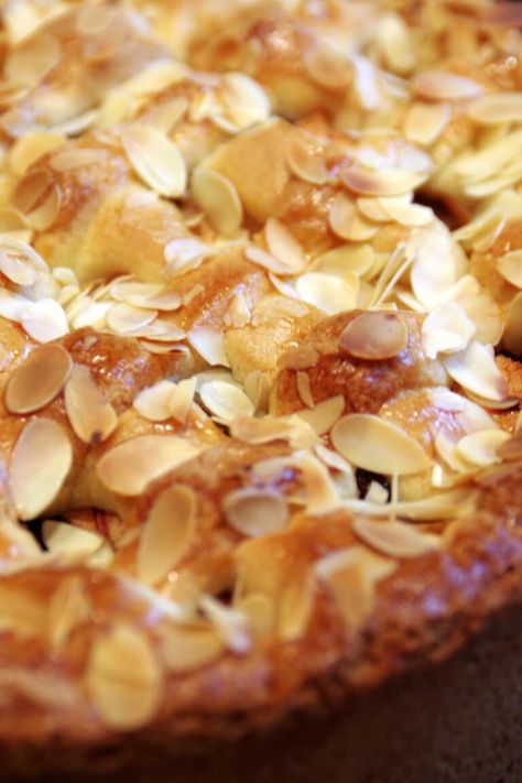 Mary Berry Dutch Apple Cake | British Chefs Table Bramley Apple Recipe, Celtic Cooking, Baking Besties, Mary Berry Christmas Cake, Marry Berry Recipes, Mary Berry Recipes Baking, Mary Berry Baking, Aga Recipes, Dutch Apple Cake