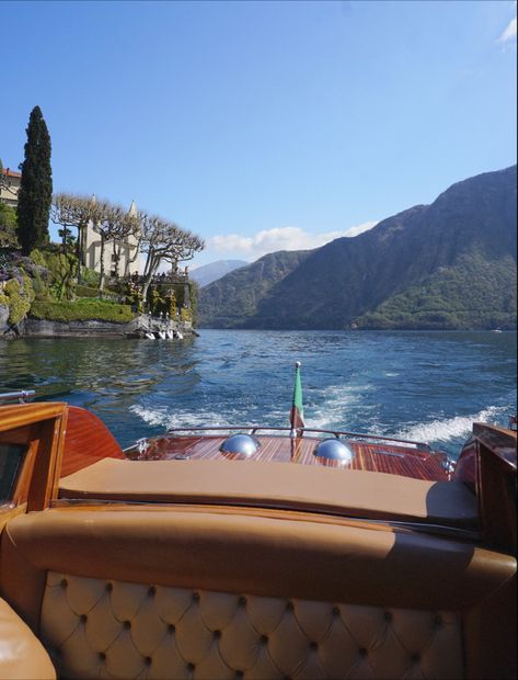 Spring boat ride private rental lago di Como wooden boat Lake Como Boat Aesthetic, Swimming In Lake Como, Riva Boat Lake Como, European Spring, Lake Como Villa Balbianello, Boat Lake, Lake Idro Italy, Boat Ride, Wooden Boats