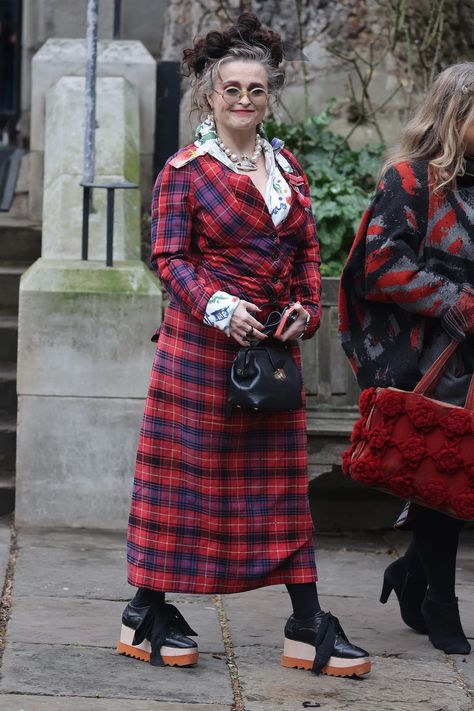 Southwark Cathedral, Vivienne Westwood Dress, 2023 Aesthetic, Alt Grunge, Grunge Jewelry, Helena Bonham, Bonham Carter, Outfits Streetwear, Helena Bonham Carter