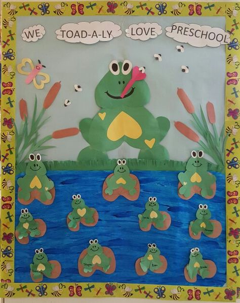 Valentine's Day classroom bulletin board Frog Bulletin Board Ideas Classroom, Frog Themed Bulletin Boards, Frog Theme Preschool Classroom Decor, Pond Bulletin Board Ideas, Frog Bulletin Board Ideas Preschool, Frog Classroom Door, Pond Bulletin Board Preschool, Reptile Bulletin Board Ideas, Pond Theme Classroom Decor