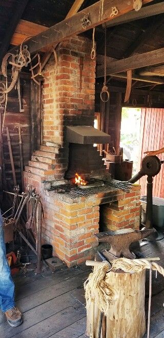 Brick Forge, Home Forge, Diy Forge, Blacksmith Workshop, Coal Forge, Antique Hand Tools, Blacksmith Forge, Old Forge, Blacksmith Tools