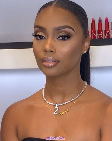 Black Wedding Makeup, Black Bridal Makeup, Brown Makeup Looks, Maquillage Yeux Cut Crease, Cut Bangs, Brown Girls Makeup, Natural Glam Makeup, Brown Skin Makeup, Glam Makeup Look