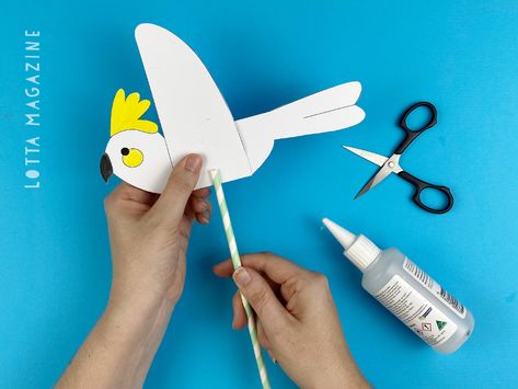 Flying Australian birds | LOTTA MAGAZINE Kids Crafts Birds, Animal Paper Craft, Flower Making With Paper, Bird Crafts Preschool, Flower Wall Hanging Decor, Bird Puppet, Bird Template, Paper Bird, Puppets For Kids