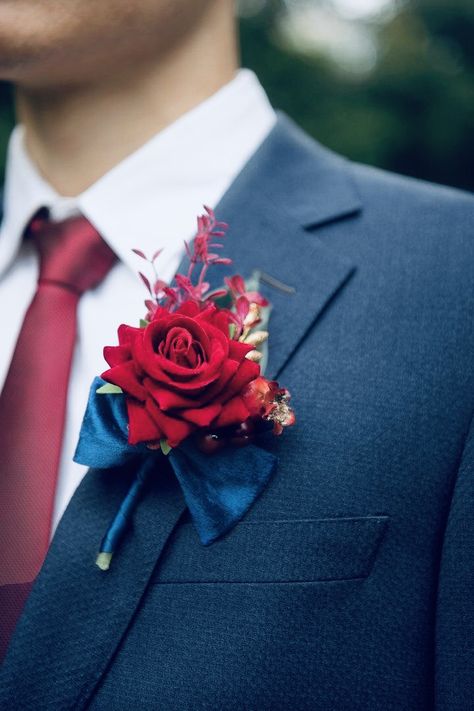 Beauty And The Beast Boutonniere, Merlot Wedding Colors, Bridesmaids 2023, Burgundy And Navy Wedding, Superman Wedding, Champagne Wedding Flowers, Boutineer Wedding, Prom Boutonniere, Groom Blue Suit