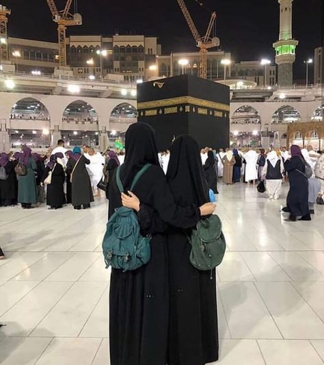 Image may contain: one or more people and people standing Him And I, Muslim Couple Photography, Muslim Pictures, Muslim Women Hijab, Muslimah Aesthetic, Islamic Girl, Hijabi Girl, Fesyen Hijab, Islam Quran