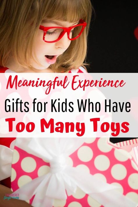 Best experience gifts that are meaningful for the giver and kids receiving it. Don't add to the clutter get these non toy gifts for kids for Christmas or birthdays. #nontoygifts, #toomuchstuff, #experiencegifts, #christmasgifts, #birthdaygifts Non Toy Gifts For Kids, Experience Gifts For Kids, Affordable Christmas Gifts, Meaningful Christmas, Non Toy Gifts, Unique Gifts For Kids, Parenting Boys, Diy Christmas Gifts Cheap, Toy Gifts