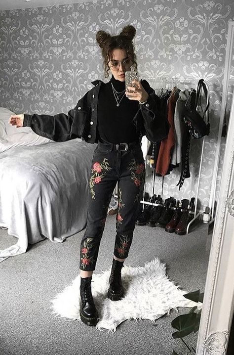 Perfect Winter Outfit, Look Grunge, Instagram Baddie, Stil Boho, Look Rock, Looks Black, Pinterest Outfits, Teenager Outfits, Winter Trends