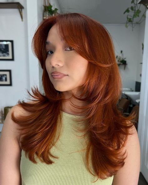 Layered Hairstyles Shoulder Length, Layered Copper Hair, Long Hair Fringe Styles, Dark Orange Hair Color, Natural Copper Hair Color, Dark Copper Red Hair, Layered Shaggy Hair, Copper Burgundy Hair, Brown Copper Hair Color