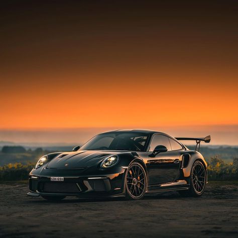 Porshe 911wallpaper 4k, Porsche Widget, Car Computer Wallpaper, Car Widgets, Porche 911gt3, Porche Car, Road Trip Art, Porsche Gts, Black Porsche