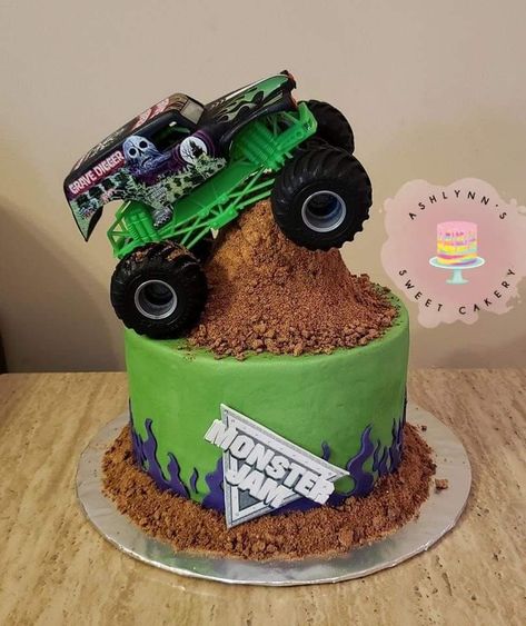 Monster Truck Cakes, Grave Digger Cake, Monster Jam Birthday Cake, Monster Jam Cake, Monster Truck Birthday Cake, Grave Digger Monster Truck, Monster Jam Birthday Party, Digger Cake, Digger Birthday