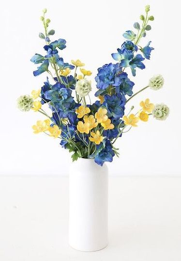 Delphinium Table Arrangement, Artificial Wildflowers, Minimalist Flower Arrangement, Wildflower Arrangements, Larkspur Flowers, Blue Flower Arrangements, Flowers And Vases, Scabiosa Pods, Larkspur Flower