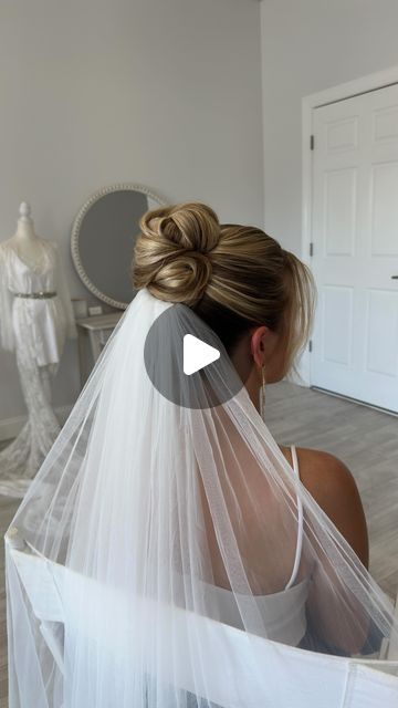 Corinne Bridal Hairstylist on Instagram: "Veil placement on a highbun 🤍🤍  #veilplacement #highbun #bridalhair #updo" Wedding Hair Updo Veil Under, Hair Updos For Bride, Loose Bun Wedding Hair With Veil, Wedding Bun With Veil Under, Wedding Hair Veil Under Bun, Wedding Updo High Bun With Veil, Low Bun Bride Hair With Veil, High Bun And Veil, High Pony With Veil