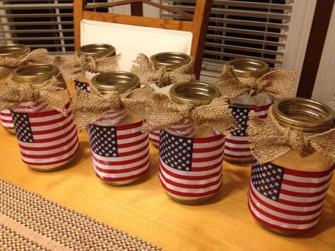 Modge Podge flags onto mason jars for a cute candle holder.  Burlap makes it! Veterans Day Table Centerpieces, Veteran Day Gifts Diy, Veterans Day Gift Ideas, Veterans Day Celebration, Mason Jar Projects, Veterans Day Gifts, July Ideas, Jar Ideas, Eagle Scout