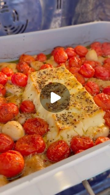 Baked Feta Pasta With Chicken, Chicken Feta Tomato Recipe, Feta Cheese Pasta, Low Carb Love, Baked Feta Pasta, Feta Cheese Recipes, Feta Chicken, Baked Feta, Easy Mediterranean Diet Recipes