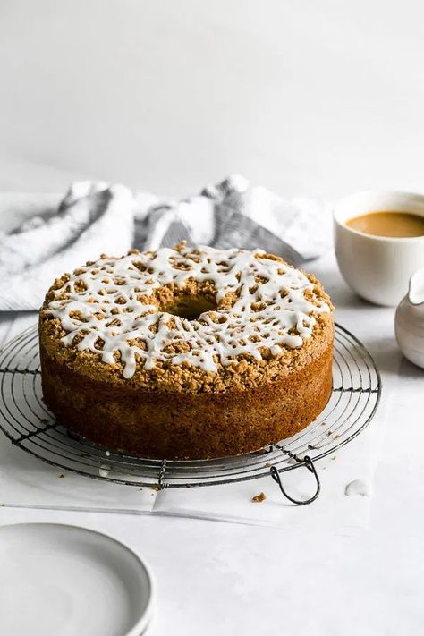 Glazed Cinnamon Streusel Coffee Cake | Browned Butter Blondie | A soft and fluffy cake filled with a ribbon of buttery, brown sugar cinnamon streusel. Topped with heaps of extra streusel and a sweet vanilla glaze, this glazed cinnamon streusel coffee cake recipe will be your new favorite cake for breakfast. Try it with a scoop of ice cream for a decadent Fall dessert! Homemade Bundt Cake Recipes, Coffee Sheet Cake, Homemade Bundt Cake, Browned Butter Blondies, Cinnamon Streusel Coffee Cake, Moist Cake Recipe, Gluten Free Cake Recipe, Streusel Coffee Cake, Bundt Cake Recipes