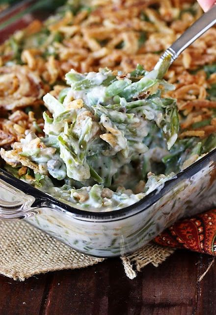 Best Green Bean Casserole, Green Bean Casserole Recipe, Classic Green Bean Casserole, Thanksgiving Vegetables, Best Thanksgiving Side Dishes, Canned Soup, Greenbean Casserole Recipe, Green Bean Casserole, Green Bean Recipes