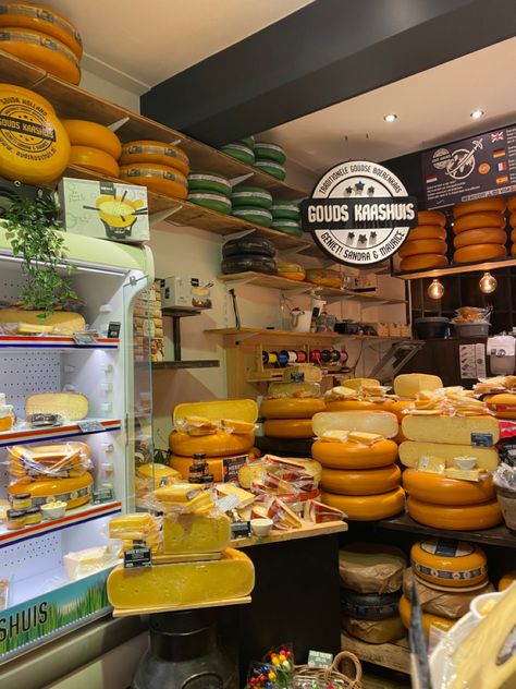 #cheese #gouda #holland #netherlands #travel Holland Netherlands Aesthetic, Netherlands Culture, Gouda Netherlands, Gouda Holland, Travel Netherlands, Dutch Culture, Dutch Kitchen, Cheese Store, Fav Place