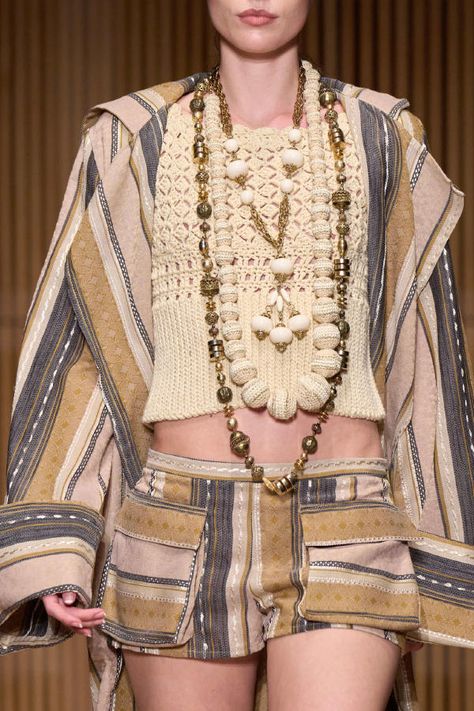 Frederick Anderson Spring Summer 2025 Details Frederick Anderson, Fashion 2025, Eclectic Outfits, Knit Inspiration, Knitwear Trends, Summer 2025, Spring 2025, Eclectic Style, New York Fashion Week