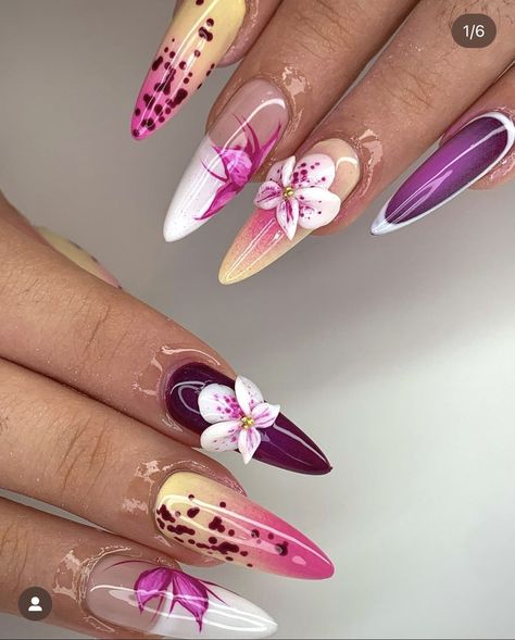 Cuba Nails, Era Nails, Flower Nails Design, Nail Vibes, Orchid Nails, Material Gworl, Sophisticated Nails, Nails For Summer, Boho Nails