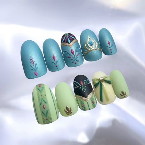 Disney Frozen Nails, Frozen Nail Art, Frozen Nails, Disney Acrylic Nails, Nail Tip Designs, Hello Nails, Nail Drawing, Cute Simple Nails, Ombre Acrylic Nails