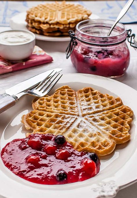 rødgrød Waffles Recipe, Agave Syrup, Waffle Recipes, Red Fruit, Fruit Flavored, Red Berries, Told You, Waffles, Raspberry