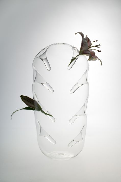 Punk Flowers, Drink Art, Interior Props, Art Studio Space, Kiln Formed Glass, Double Glass, Bead Designs, Botanical Illustration, 인테리어 디자인