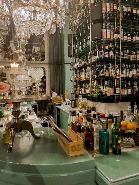 7 Best Restaurants and Bars to Visit on a Trip to Milan Italy. - Behind the gram Milan Rooftop Bar, Milan Best Restaurants, Best Restaurants In Milan Italy, Milan Italy Restaurants, Best Restaurants In Milan, Milan Restaurant Aesthetic, Milano Restaurant, Milan Bar, Indie Cafe