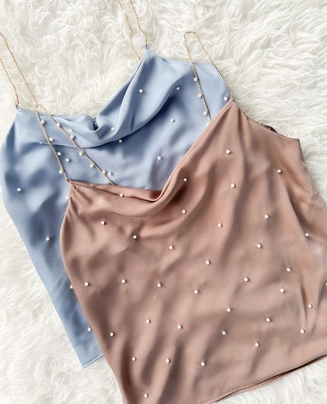 Outfits With Cami Tops, The World Is Your Oyster, World Is Your Oyster, Pearl Top, Fancy Shirt, Clueless Outfits, Fashion Top Outfits, Fashionista Clothes, Classy Casual Outfits