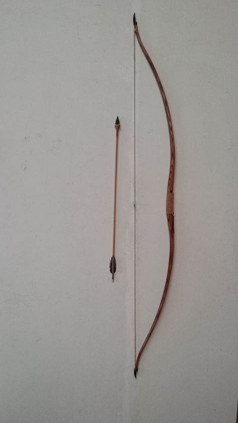 Old Bow And Arrow, Archer Characters, Archery Bows, Master Of Puppets, The Lightning Thief, Archery Bow, Ancient Warfare, Traditional Archery, Longbow