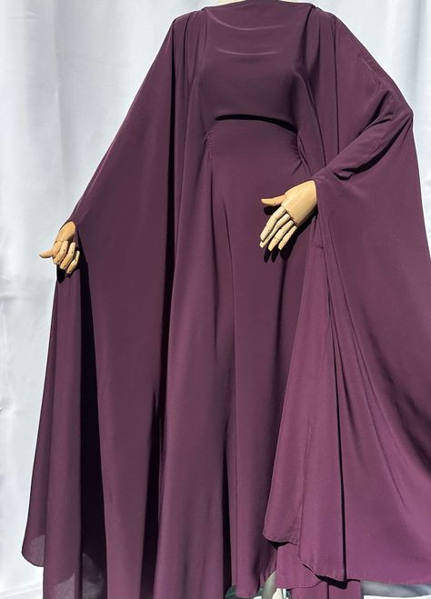 Modest Muslim Outfits, Eid Outfit Ideas, Abaya Outfit, Modest Summer Fashion, Abaya Design, Abaya Style, Muslim Outfits Casual, Muslim Fashion Hijab Outfits, Muslim Women Fashion