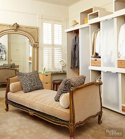 Closets That Put Carrie Bradshaw to Shame Oversize Mirror, Parisian Style Apartment, Window Sofa, Folded Laundry, Closet Design Ideas, Small Walk In Closet, Giant Mirror, Bedroom Closets, Intricate Carving