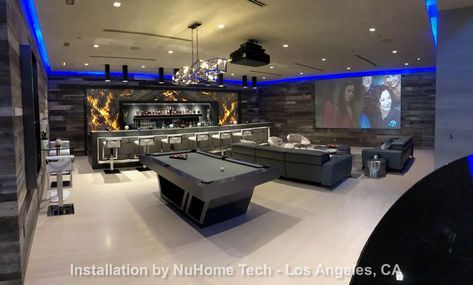 Luxury Game Room, Casa Open Space, Home Theater Room Design, Theater Room Design, Men Cave, Man Cave Room, Home Bar Rooms, Home Cinema Room, Game Room Basement