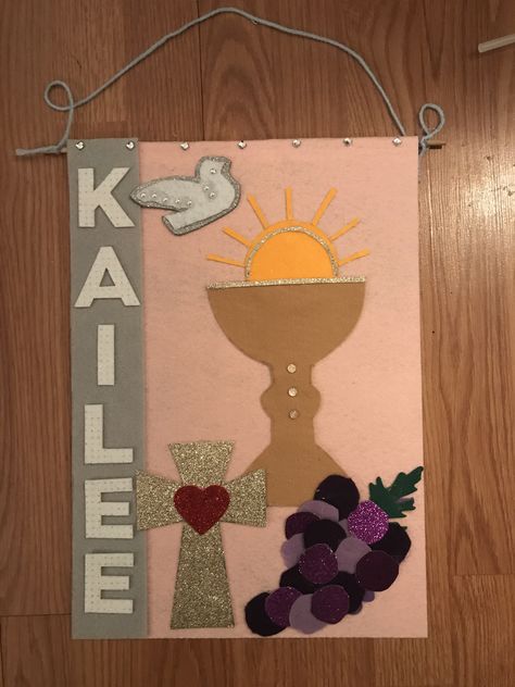 Communion banner First Eucharist Banner, First Communion Pew Banner, First Communion Banner Boy, First Communion Banner Girl, Confirmation Banner Ideas, Communion Banner Ideas Catholic, First Communion Banners Catholic, 1st Communion Banner Ideas, First Communion Banner Ideas