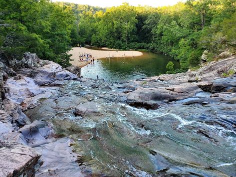 This Incredible Waterfall Swimming Hole Is The Perfect Summer Destination - Mainstream Adventures Mainstream Adventures, Fugitive Beach, Car Entrance, Waterfall Swimming, Beach Waterfall, Sunrise Park, Southeast Missouri, Fall Beach, Swimming Hole