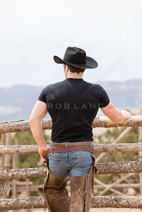 cowboy in chaps from behind | ROB LANG IMAGES: LICENSING AND COMMISSIONS Cowboy Outfit For Men, Ginger Hair Men, Western Chaps, Piggy Back Ride, Motorcycle Chaps, Mens Fashion Denim, Gay Outfit, Cowboy Gear, Estilo Country