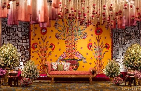 Stage Decor Ideas, Bohemian Backdrop, Peach Weddings, Mehendi Decor Ideas, Indian Wedding Decor, Mehendi Decor, Wedding Stage Decor, Reception Backdrop, Stage Decor