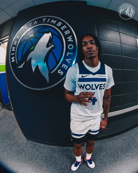 Minnesota Timberwolves | tell a friend to tell a friend… TRAINING CAMP STARTS TOMORROW | Instagram Rob Dillingham Basketball, Rob Dillingham Wallpaper, Robert Dillingham, Basketball Aesthetics, Nba Media Day, Rob Dillingham, Basketball Quotes Inspirational, Basketball Workouts Training, Basketball Aesthetic