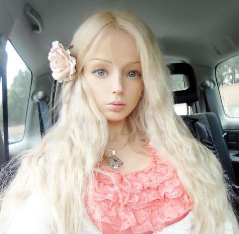 Valeria Lukyanova, Long Blonde, Blonde Hair, Real Life, A Woman, Blonde, Dolls, Hair, Pink