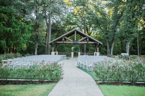 11 Whimsical Woodsy Wedding Venues in East Texas | See Prices Woodsy Wedding Venues, Event Venue Business, East Texas Wedding Venues, Peach Farm, Wedding Venues In Texas, Open Air Chapel, Bridal Fair, Woodsy Wedding, Wedding Beach Ceremony