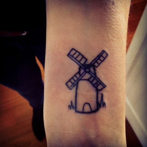 My tattoo. Dutch pride Dutch Tattoo Ideas, Netherlands Tattoo, Tattoo Barbed Wire, Travelling Tattoos, Tattoo Design With Meaning, Windmill Tattoo, Change Tattoo, Dutch Tattoo, Barbed Wire Tattoo