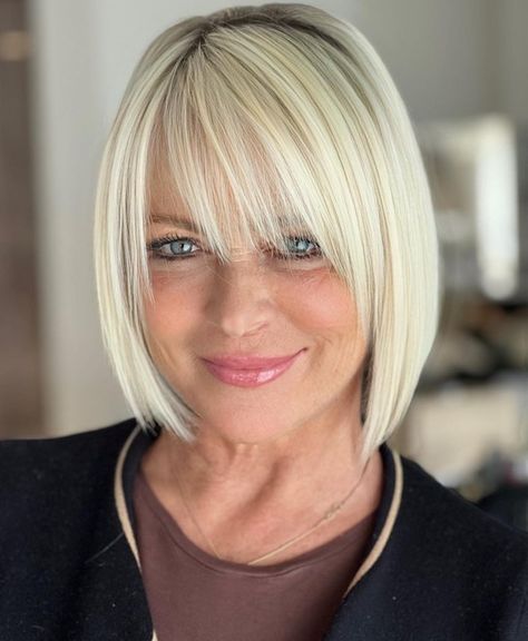 60 Modern Sleek Bob with See-Through Bangs Short Blonde Straight Bob, Short Bobs For Fine Hair, Shaggy Bob With Bangs, Bobs For Fine Hair, Bangs For Women Over 50, Hairstyles Short Bob, Beige Blonde Hair Color, Easy Short Hairstyles, Choppy Bob Haircuts