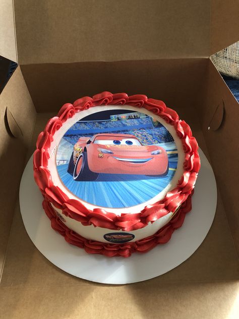 Lightening Mcqueen Cakes, Pastel Rayo Mcqueen, Cake Mcqueen, Pastel Cars, Lighting Mcqueen Cake, F1 Cake, Mcqueen Car Cake, Lightning Mcqueen Birthday Cake, Car Birthday Cake