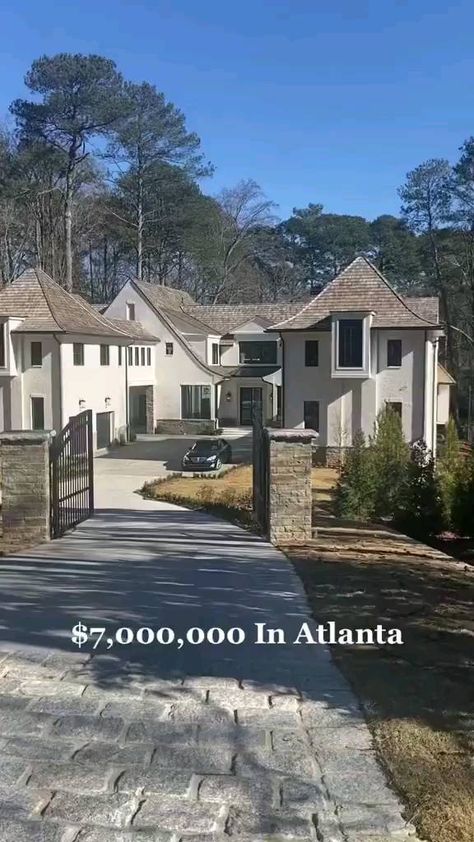 ballercribs on Instagram: Atlanta mansion 😲🔥. Rate this one 1-10?! via @ilivelavishly #MegaMansions #atlantahomes #luxury #realestate #mansion #losangeles… Atlanta Mansions, Million Dollar Room, Million Dollar House, Mega Mansions, Million Dollar Homes, Modern Mansion, Mansion Interior, Luxury Lifestyle Dreams, Luxury Home Decor