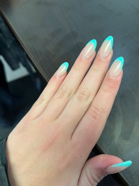 White And Teal French Tip Nails, Nail Ideas Teal Turquoise, Turquoise Tips Nails, Tiffany Blue French Nails, Aquamarine French Tip Nails, Turqoise Nails Gel French, Turquoise French Tip Nails Almond, Teal Nails Almond Shape, French Nails Turquoise